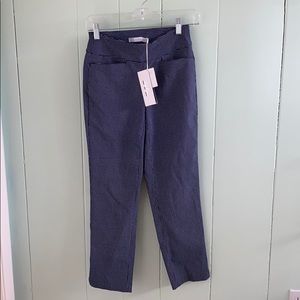 Women’s golf pants